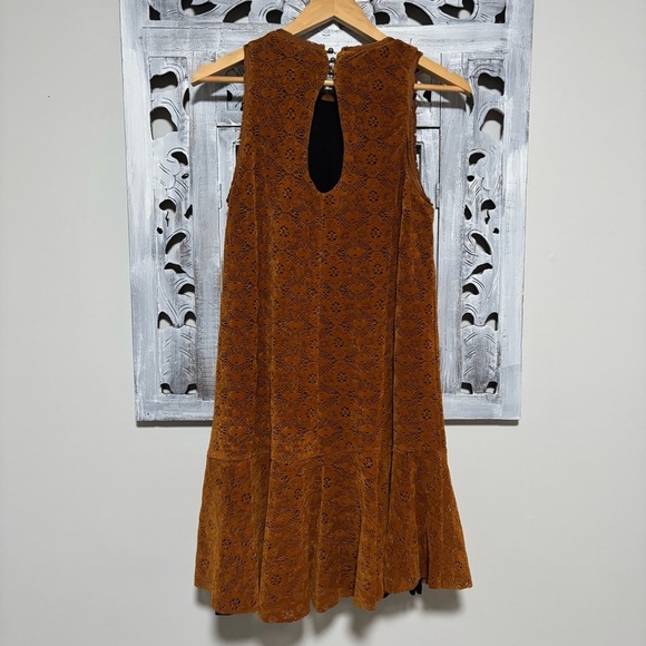 Anthropoligie Maeve Amis Brown Lace Faux Suede Sleeveless 70’s Mini Dress - Picture 5 of 9